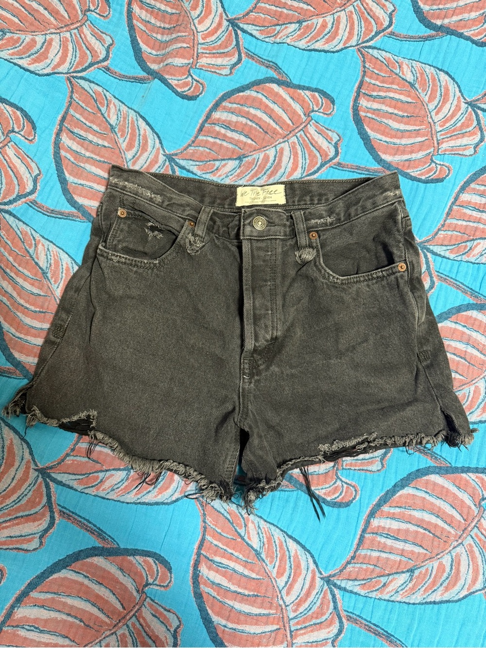 Free People Jean shorts size 27